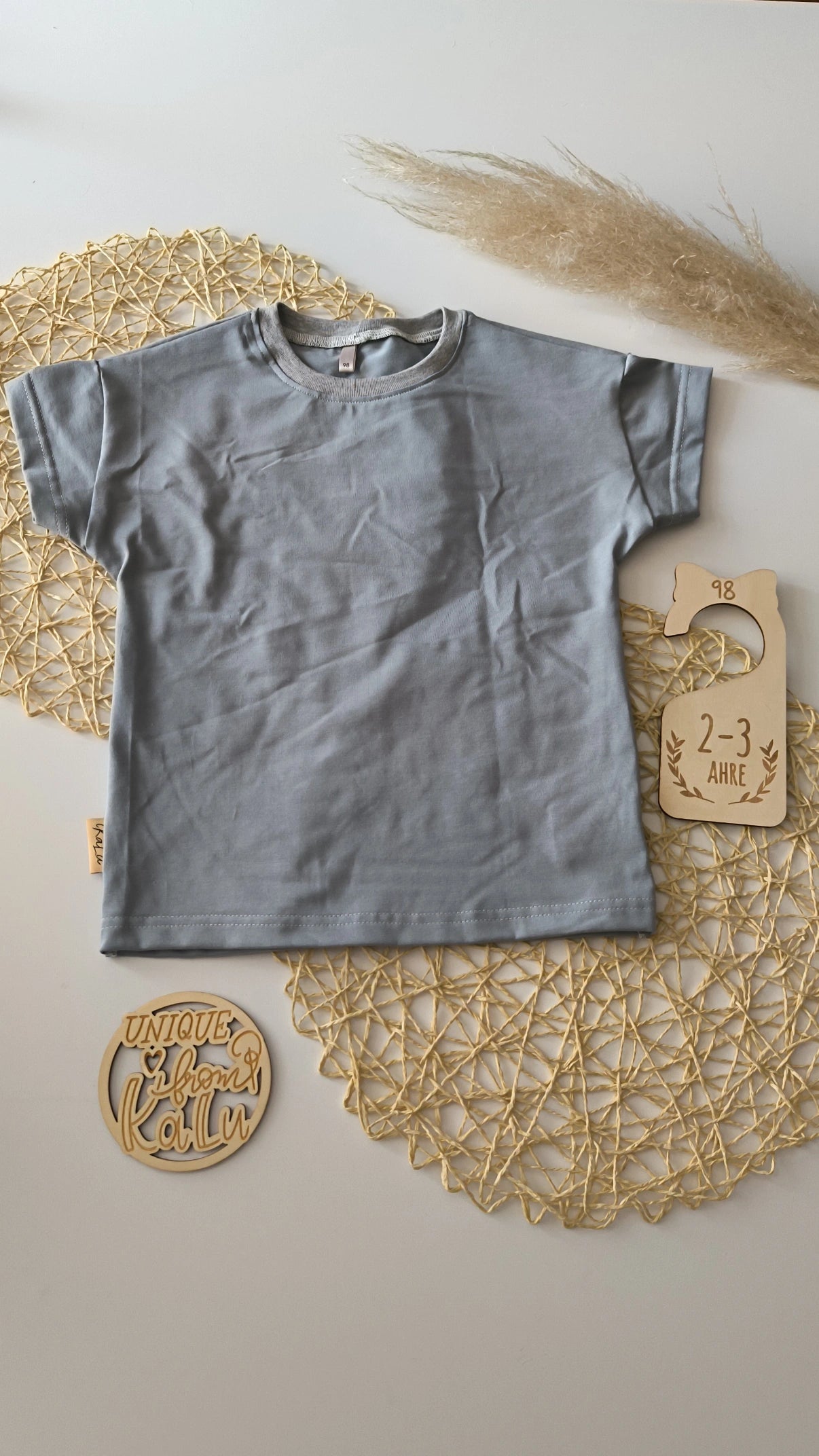 T-Shirt in hellblau gr. 92