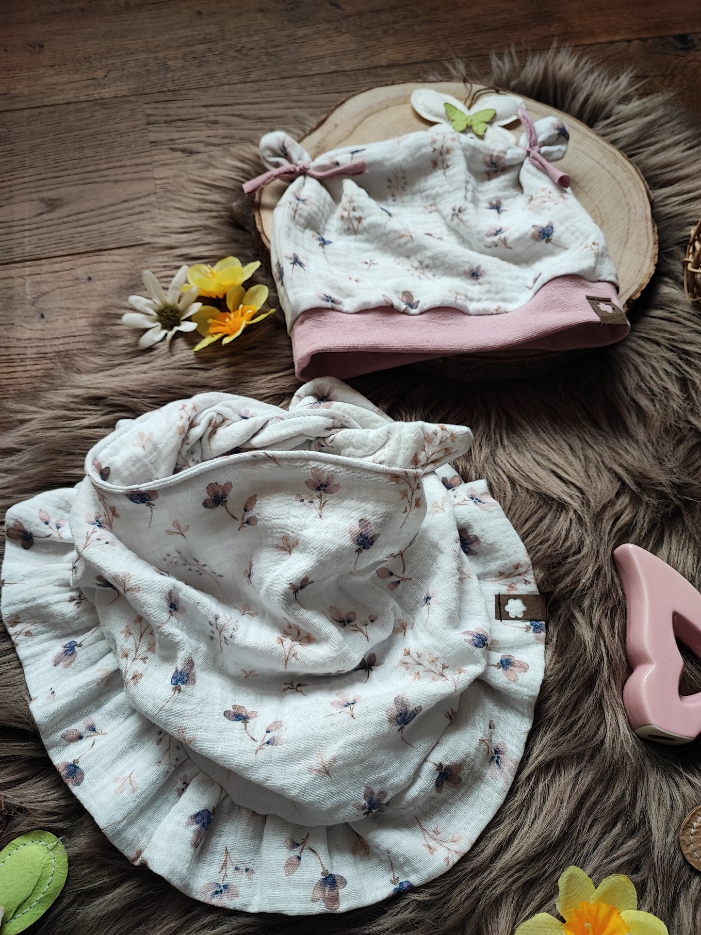 Rüschen Musselintuch mit passender Mütze