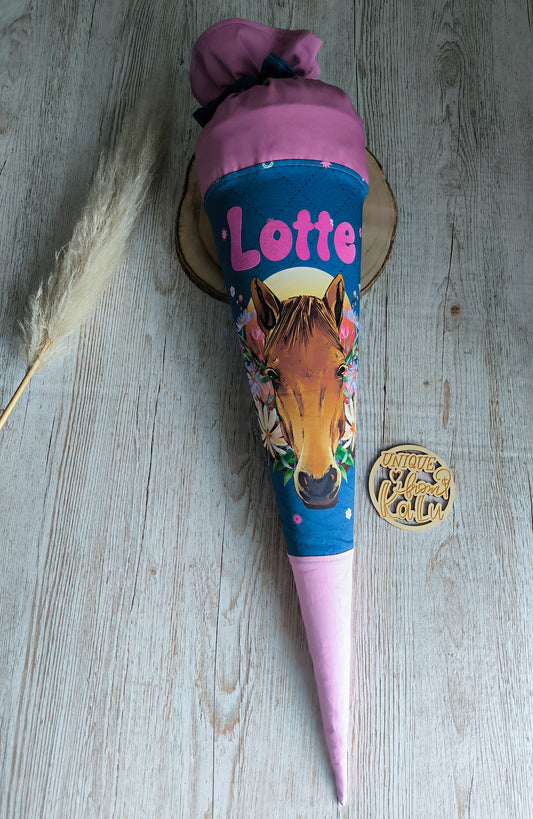 Individuelle Schultüte aus einem Panel passend zum Schulranzen