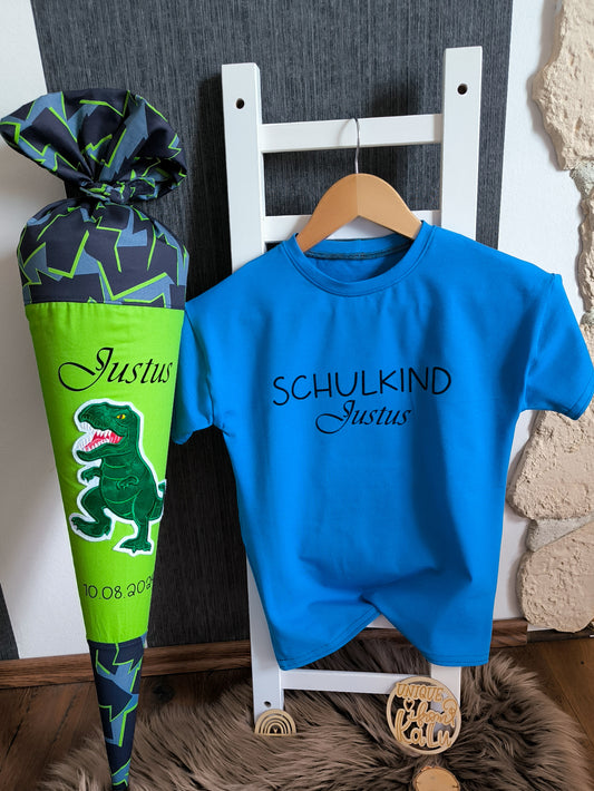 Individuelle Schultüte aus Baumwollstoff mit Stickbild , Name und T-Shirt passend zum Schulranzen
