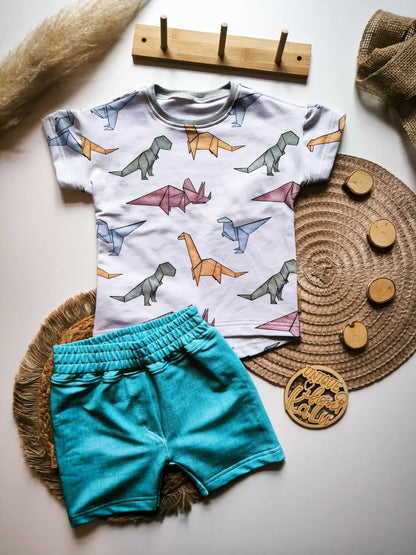 T-Shirt mit Shorts