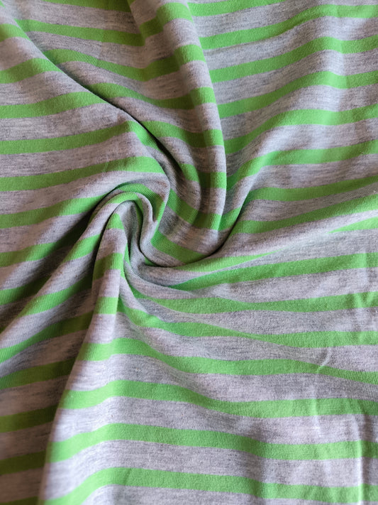 Jersey grün gestreift