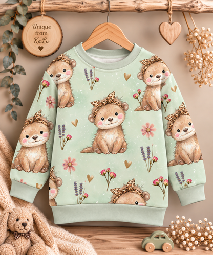 Otter Mädchen mit Haarband Hauptstoff