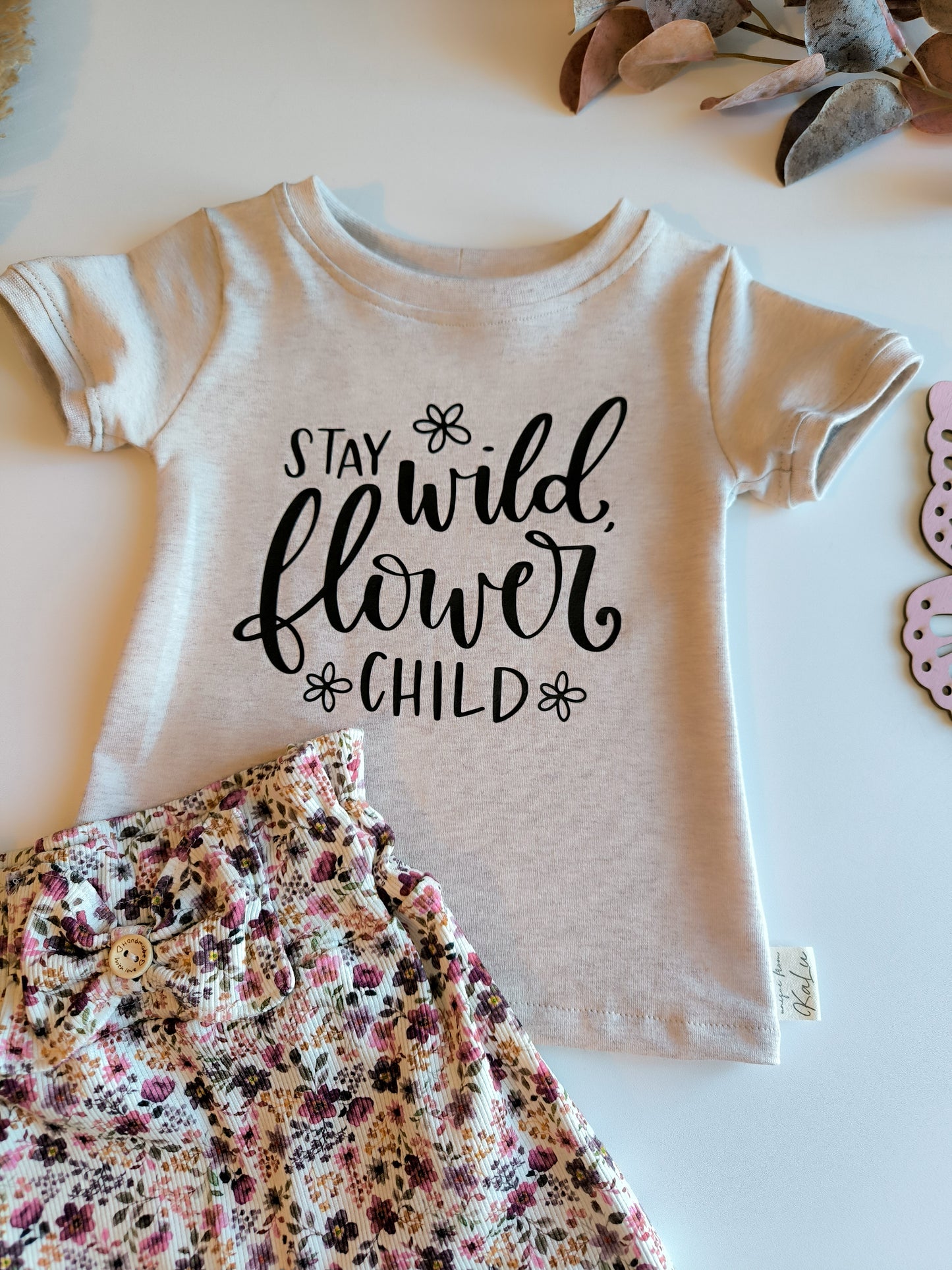 Set aus Paperbag-Pants und Statement T - Shirt ab Gr. 56 - 104