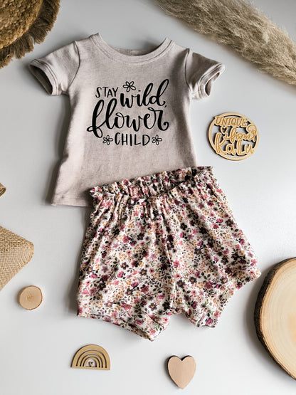 Statement T - Shirt und Blumen Sunny Shorts aus Rib Jersey ab Gr. 56 - 140